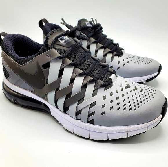 nike fingertrap max white